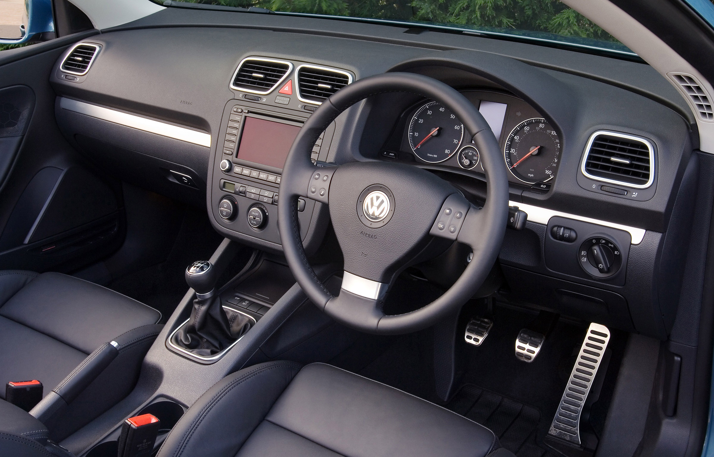 Volkswagen Eos