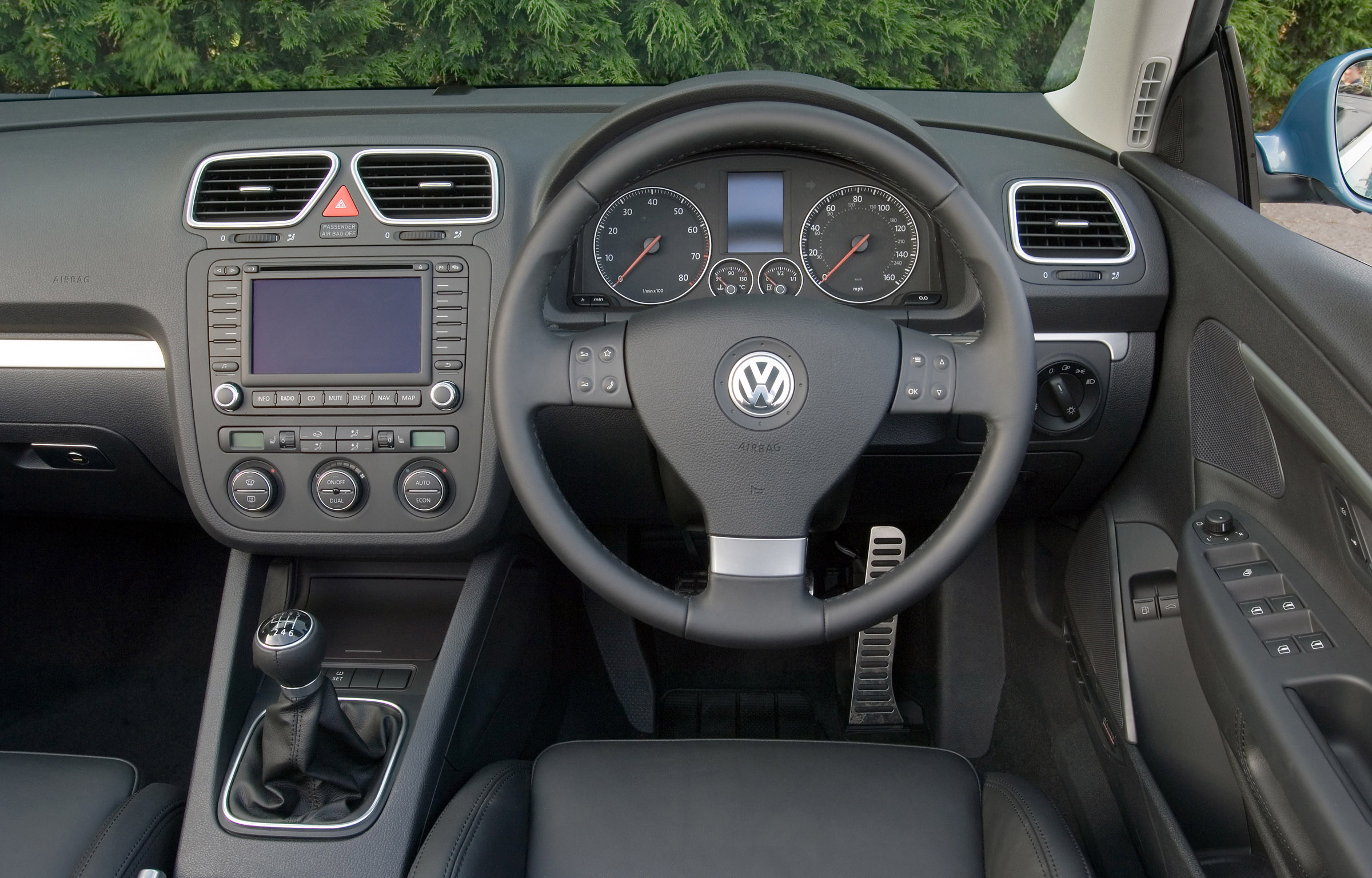 Volkswagen Eos