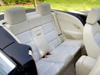 Volkswagen Eos (2006) - picture 18 of 22