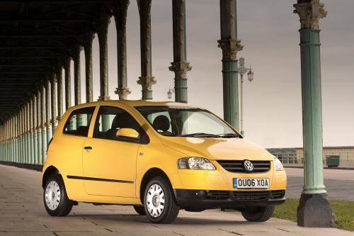 Volkswagen Fox (2006) - picture 1 of 4