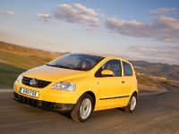 Volkswagen Fox (2006) - picture 2 of 4
