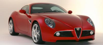 Alfa Romeo 8C Competizione (2007) - picture 12 of 26