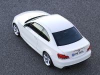 BMW 1 Series E82 135i Coupe (2007) - picture 2 of 12