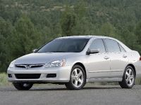 Honda Accord Sedan EX-L (2007) - picture 2 of 17