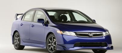 Honda Civic Mugen Si Sedan Prototype (2007) - picture 4 of 18