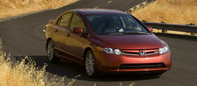 Honda Civic Si Sedan (2007) - picture 4 of 18