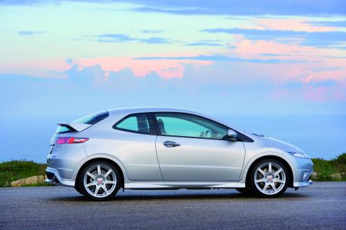 Honda Civic Type R (2007) - picture 41 of 81