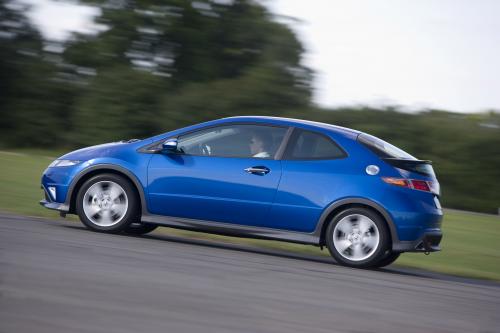 Honda Civic Type S (2007) - picture 9 of 16