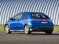 Honda Civic Type S (2007) - picture 11 of 16