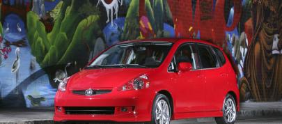 Honda Fit Sport (2007) - picture 36 of 60