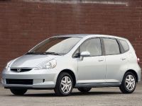 Honda Fit (2007) - picture 3 of 10