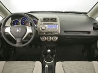 Honda Fit (2007) - picture 10 of 10
