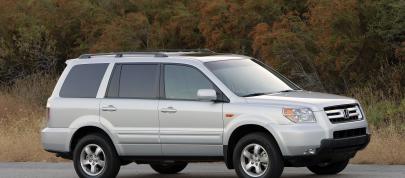 Honda Pilot EX-L 4WD (2007) - picture 7 of 19