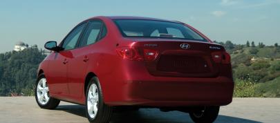 Hyundai Elantra (2007) - picture 15 of 32