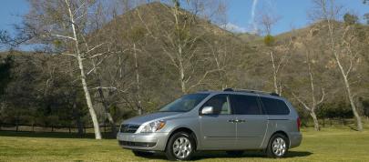 Hyundai Entourage (2007) - picture 4 of 32