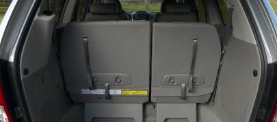 Hyundai Entourage (2007) - picture 20 of 32