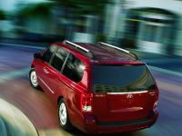 Hyundai Entourage (2007)