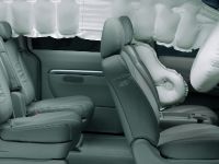 Hyundai Entourage (2007)