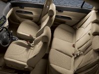 Hyundai Entourage (2007) - picture 29 of 32