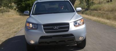 Hyundai Santa Fe (2007) - picture 4 of 38