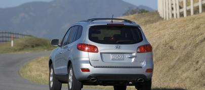 Hyundai Santa Fe (2007) - picture 15 of 38