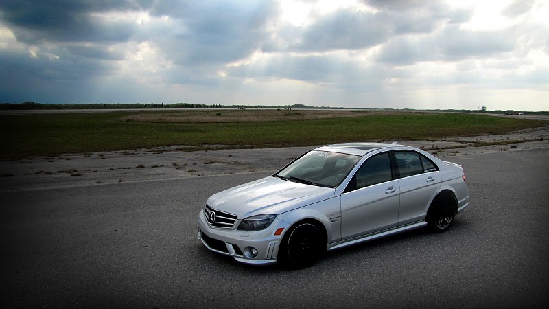 Mercedes-Benz C63 Renntech