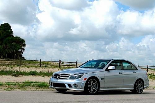Mercedes-Benz C63 Renntech (2007) - picture 1 of 9