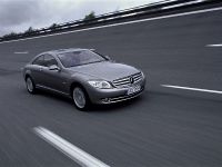Mercedes-Benz CL500 (2007) - picture 14 of 27
