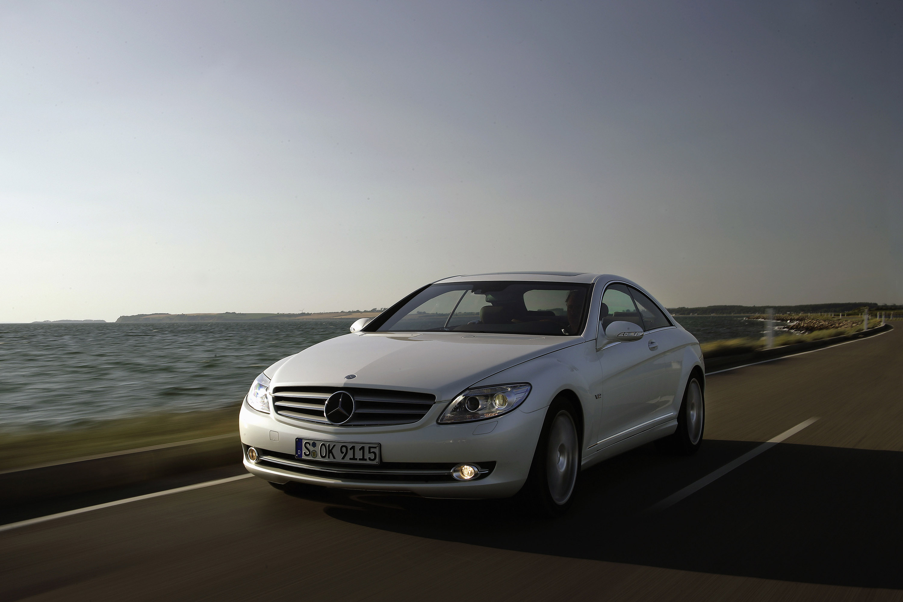 Mercedes-Benz CL600