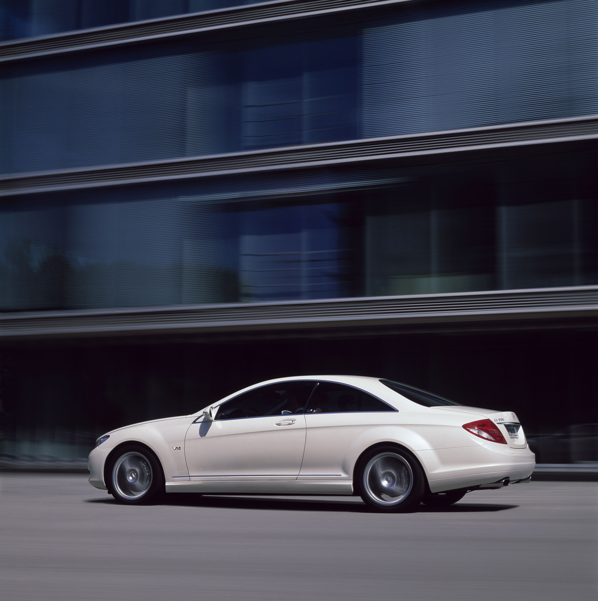 Mercedes-Benz CL600