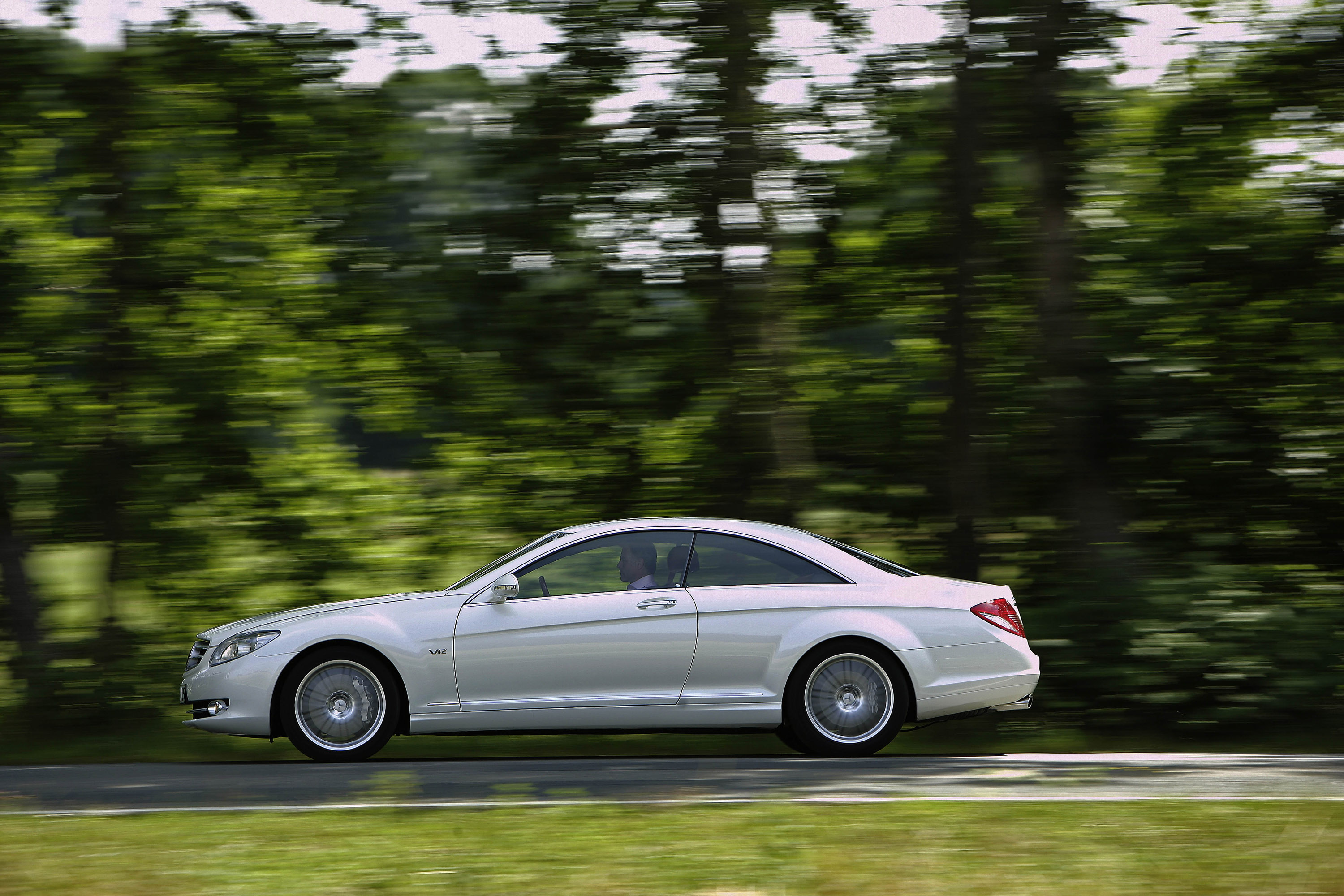 Mercedes-Benz CL600