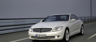 Mercedes-Benz CL600 (2007) - picture 28 of 99