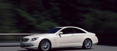 Mercedes-Benz CL600 (2007) - picture 55 of 99