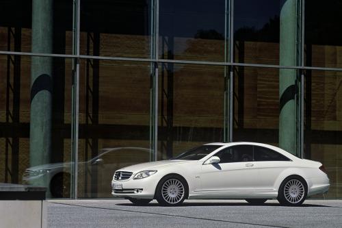 Mercedes-Benz CL600 (2007) - picture 57 of 99
