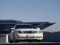 Mercedes-Benz CL600 (2007) - picture 42 of 99