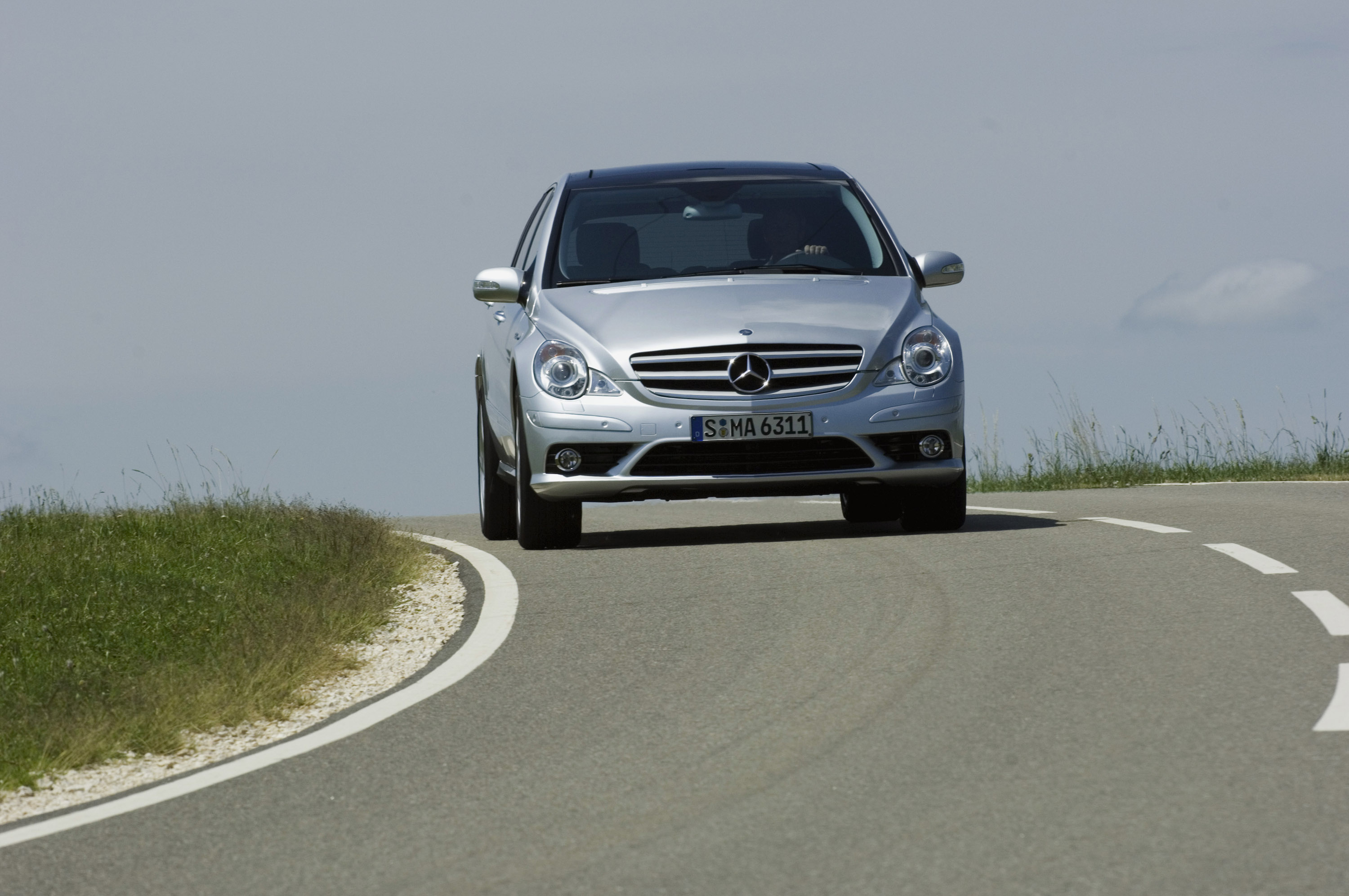 Mercedes-Benz R 63 AMG