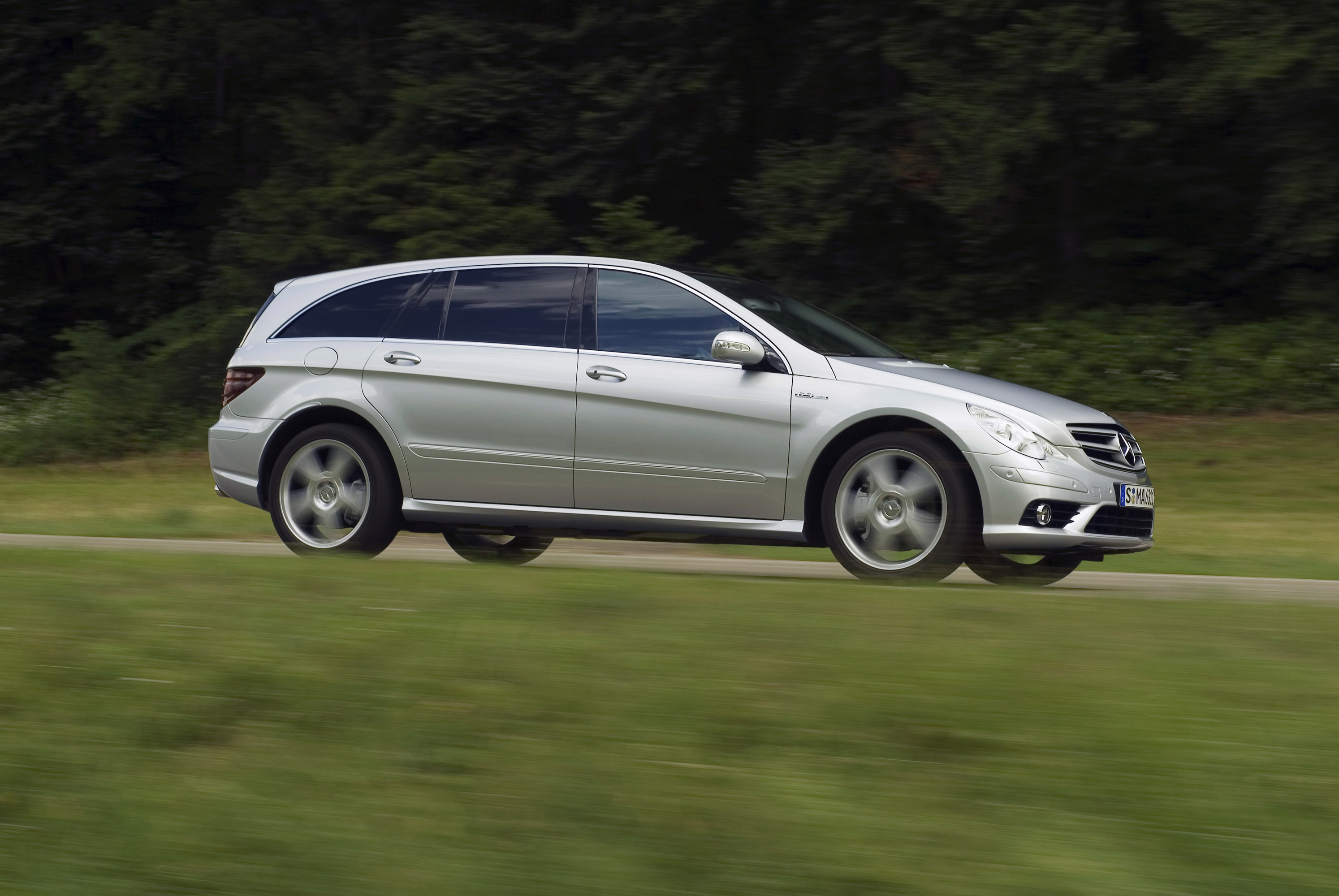 Mercedes-Benz R 63 AMG