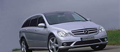 Mercedes-Benz R 63 AMG (2007) - picture 4 of 59