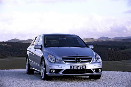 Mercedes-Benz R 63 AMG (2007) - picture 8 of 59