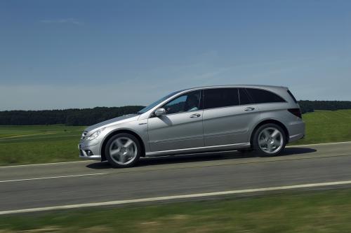 Mercedes-Benz R 63 AMG (2007) - picture 33 of 59