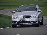 Mercedes-Benz R 63 AMG (2007) - picture 5 of 59
