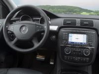 Mercedes-Benz R 63 AMG (2007)