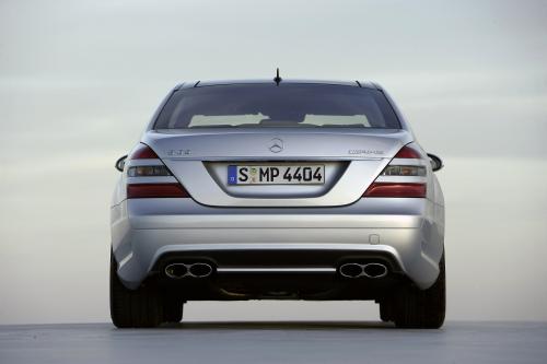Mercedes-Benz S65 AMG (2007) - picture 16 of 21