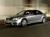 Mercedes-Benz S65 AMG (2007) - picture 2 of 21