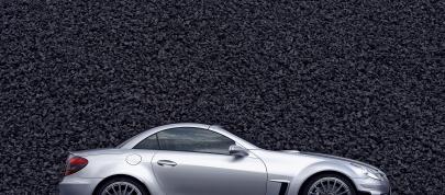 Mercedes-Benz SLK 55 AMG Black Series (2007) - picture 4 of 9