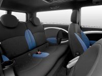 MINI Cooper S (2007) - picture 11 of 33