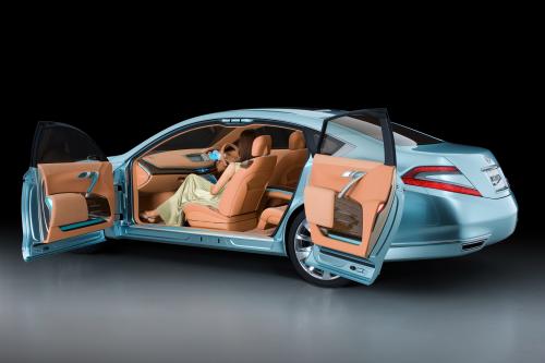 Nissan Intima (2007) - picture 16 of 24