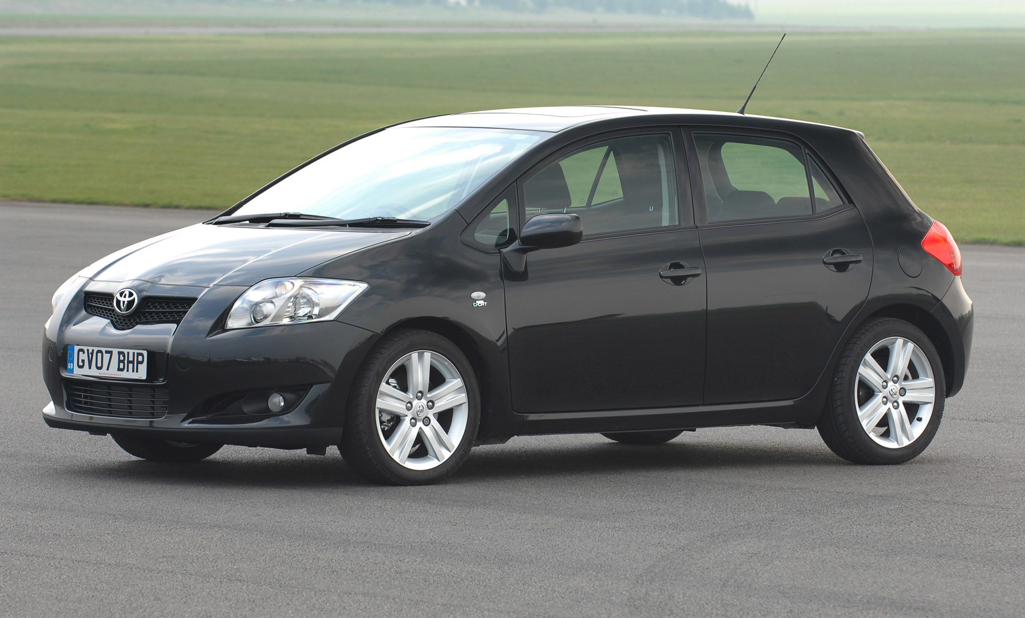 Toyota Auris T180