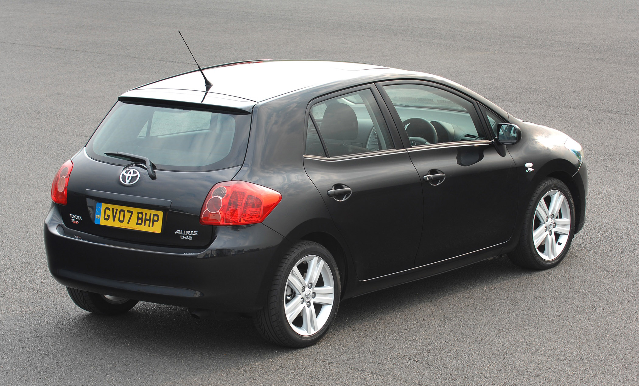 Toyota Auris T180