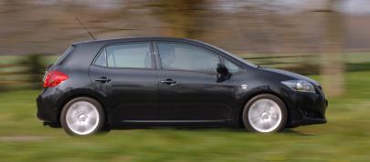 Toyota Auris T180 (2007) - picture 7 of 10